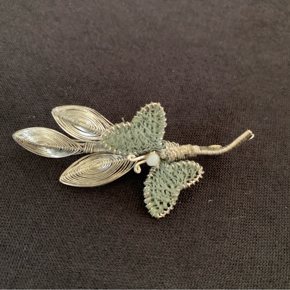 Vintage Silver Wire Wrapped Fine Spun Butterfly Leaf Brooch Pin MCM Handmade - Picture 3 of 9